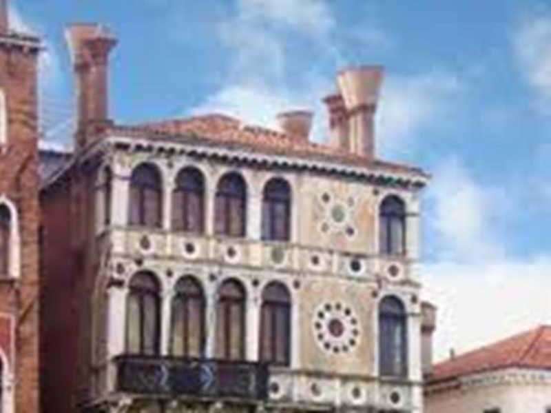 Corte Canal Venecia Exterior foto